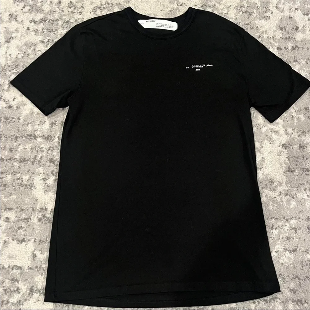Off-White Black Graphic T-Shirt - Picture 3 of 4